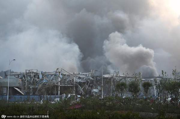Explosions in China's Tianjin port area kill 17